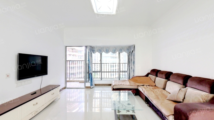 裕龙君汇二手房实景图