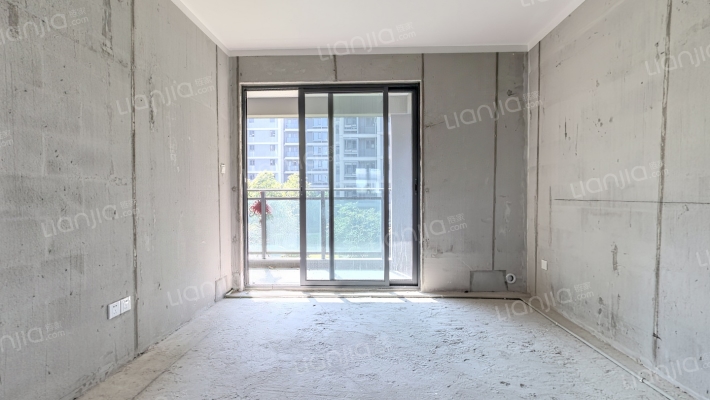 融创云玺湾二手房实景图