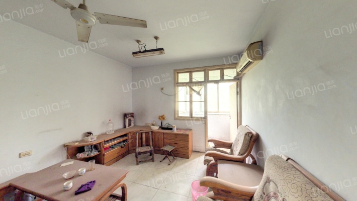 建文社区二手房实景图