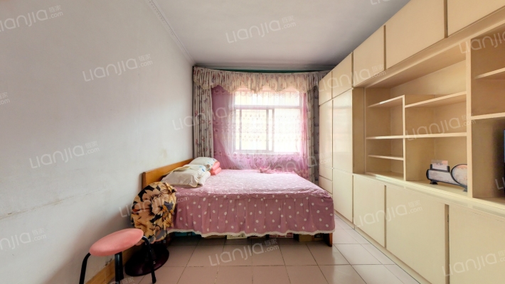 新兴街小区二手房实景图