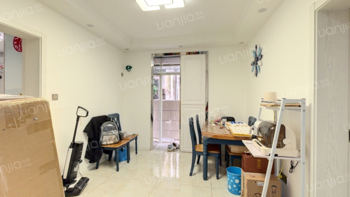 凤凰三村21号二手房实景图