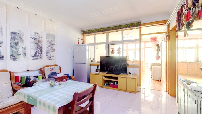 宜兴路二手房实景图