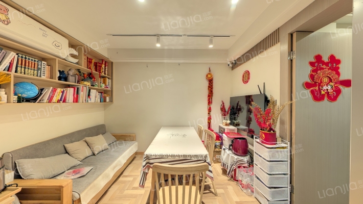 教场小区二手房实景图