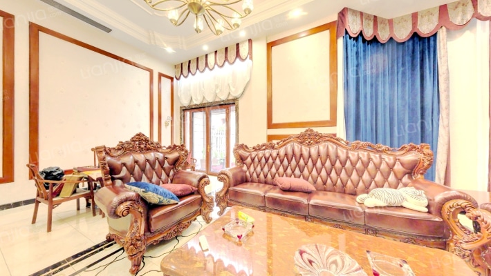 鹏基诺亚山林二手房实景图