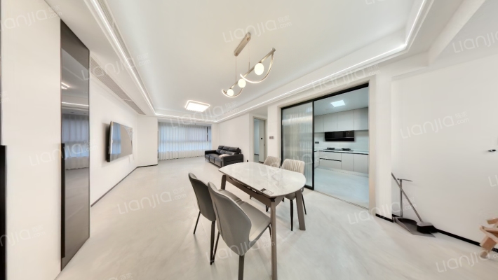 天悦二手房实景图