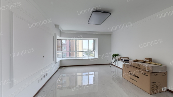 万科明日之光A区二手房实景图