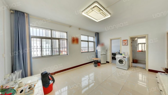 油坊家属院二手房实景图