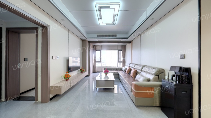 荣盛滨江华府二手房实景图