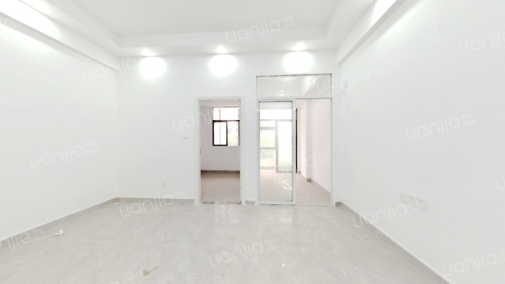 名流尚都二手房实景图