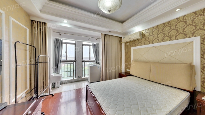 黄金港岸二手房实景图