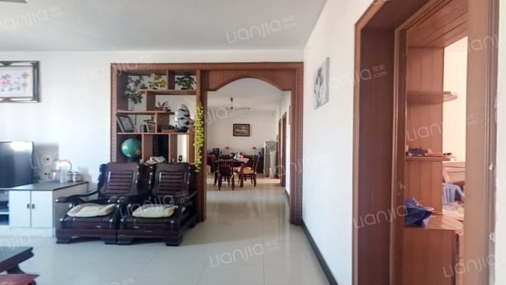 纺织品小区二手房实景图