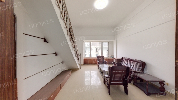 东方新城A6组团二手房实景图