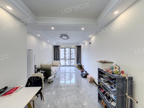 整租·保利观澜一期 1室1厅 东南