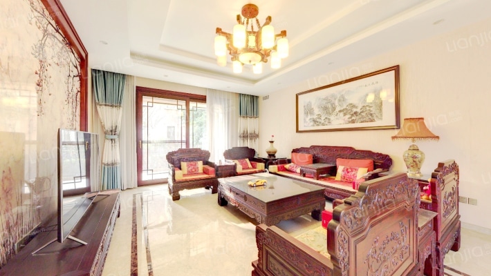 纳帕溪谷二手房实景图