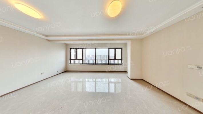 汇金华府二手房实景图