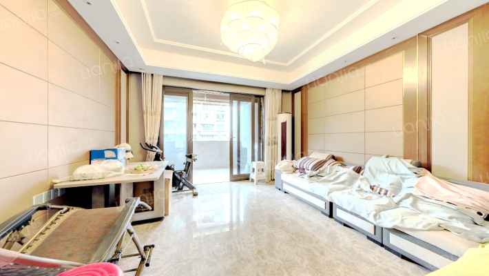 恒大新城三期二手房实景图