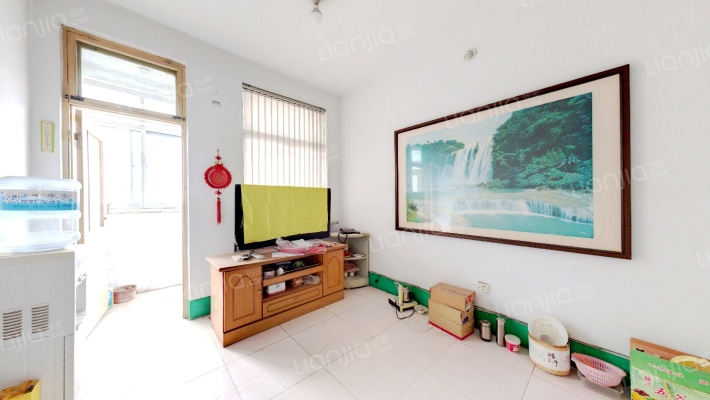 五金公司家属院二手房实景图