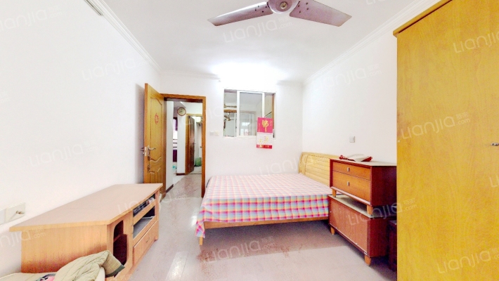 纪念二小区二手房实景图