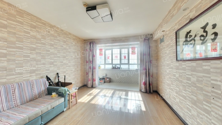 学府雅居二手房实景图