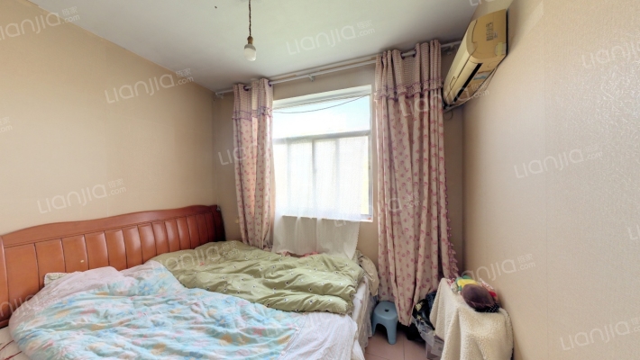 生产路4号院二手房实景图