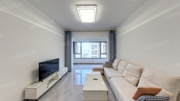 绿地·海德公馆二手房实景图