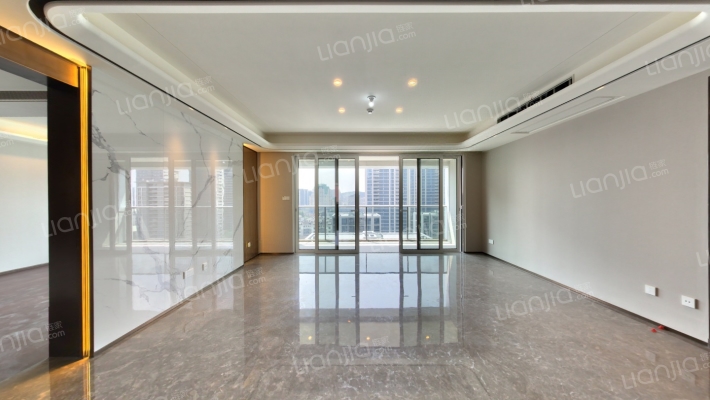 滨江望翠蓝庭二手房实景图