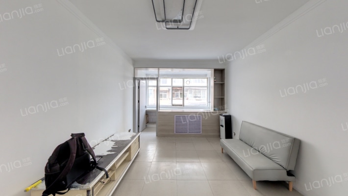 华龙泰汽配小区二手房实景图