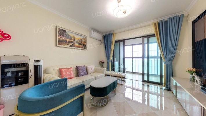 蔚蓝四季二手房实景图