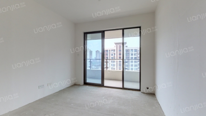 锦利锦御府二手房实景图