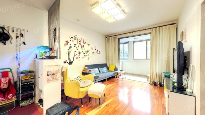 罗山花苑二手房实景图