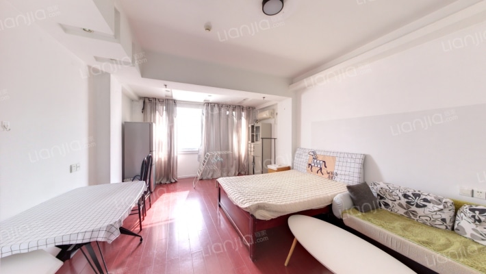 蓝天碧水新世界二手房实景图