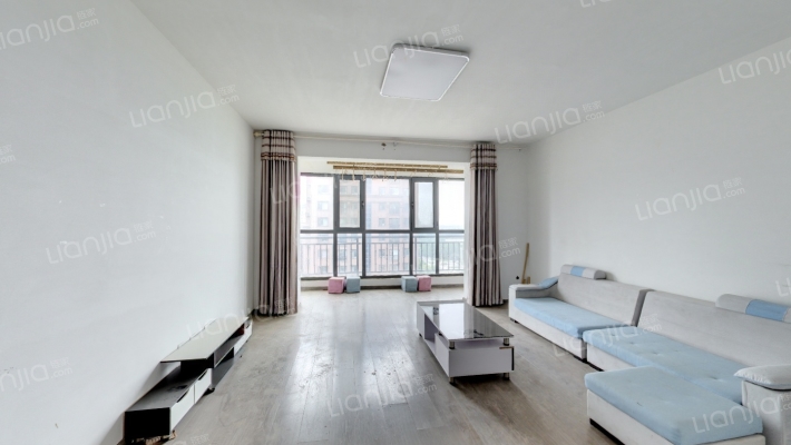 晨胧华庭二手房实景图