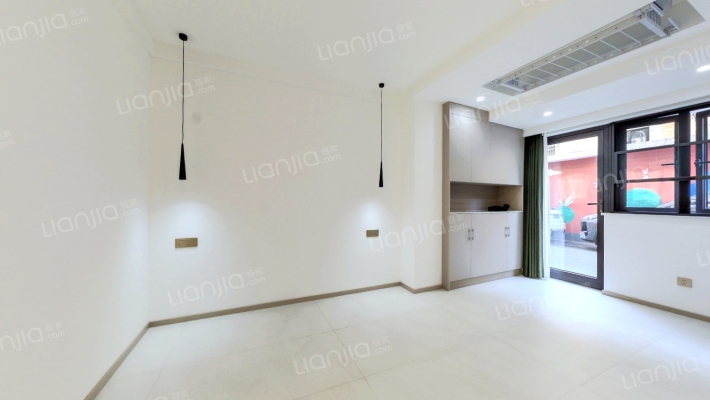 定西路1235弄二手房实景图