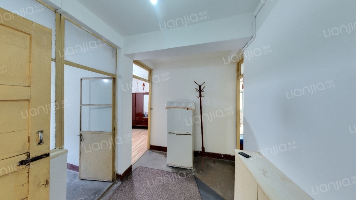 西安市公交二公司106家属院二手房实景图