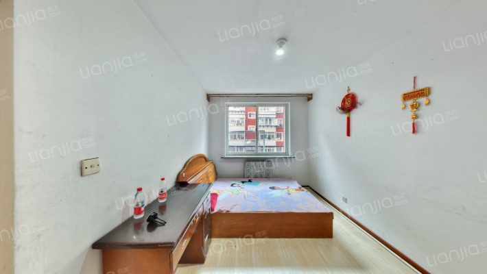 紫荆花社区二手房实景图