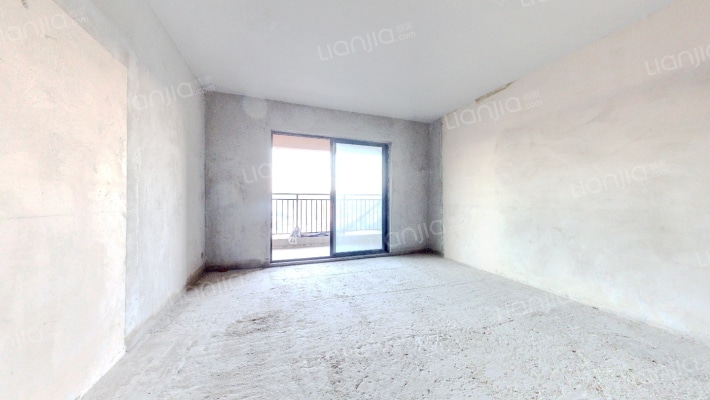 泉天下-四湖区二手房实景图