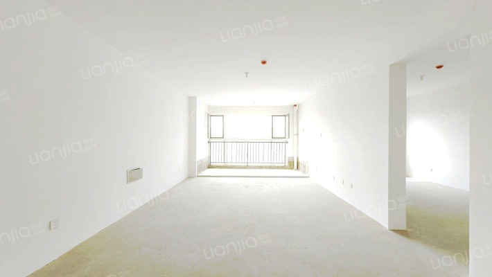 圣菲漫步BDE区二手房实景图