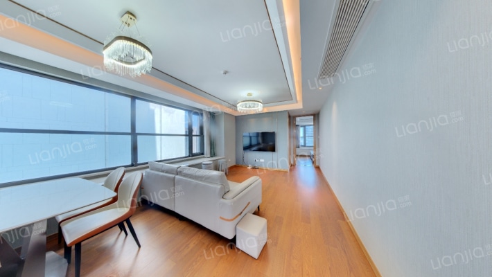 融创云潮府二手房实景图