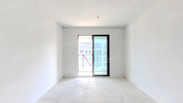 寺前家园二手房实景图