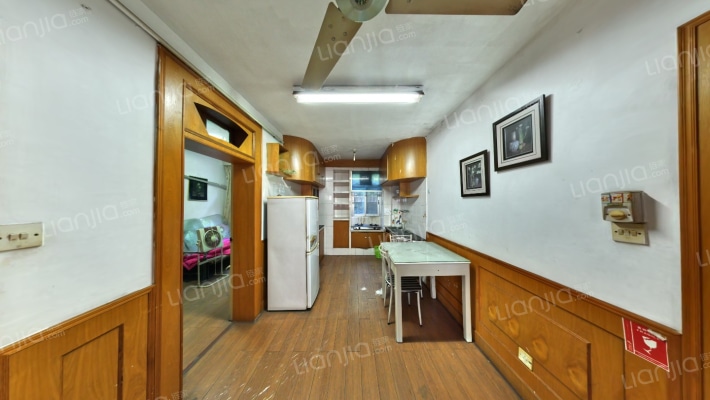 青山一村51-70号二手房实景图