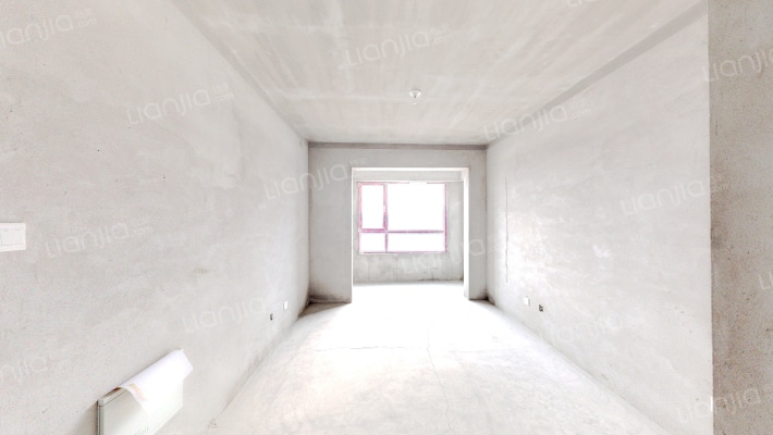 保利·锦江林語四期二手房实景图