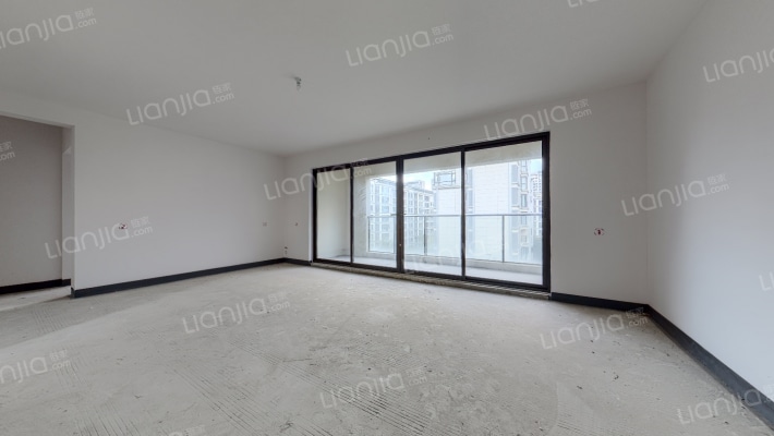 龙湖景粼天著花千树二手房实景图