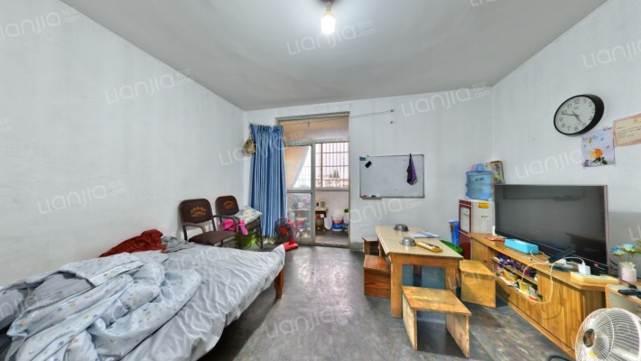 顺江新苑B区二手房实景图