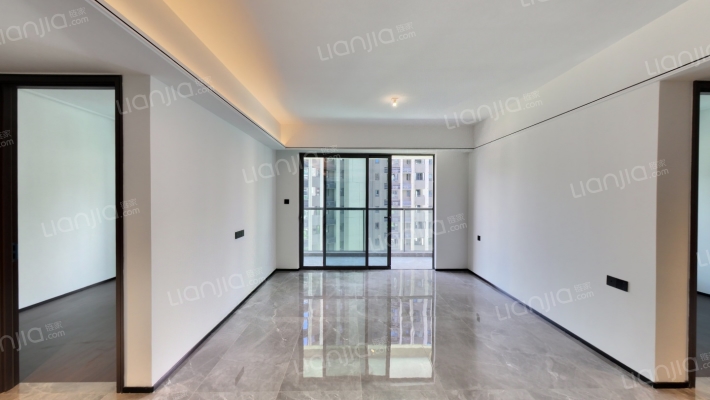 三龙湾保利和颂二手房实景图