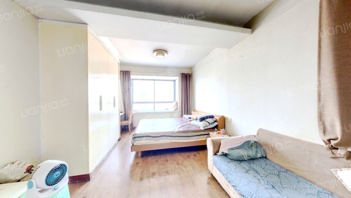 星河城二手房实景图