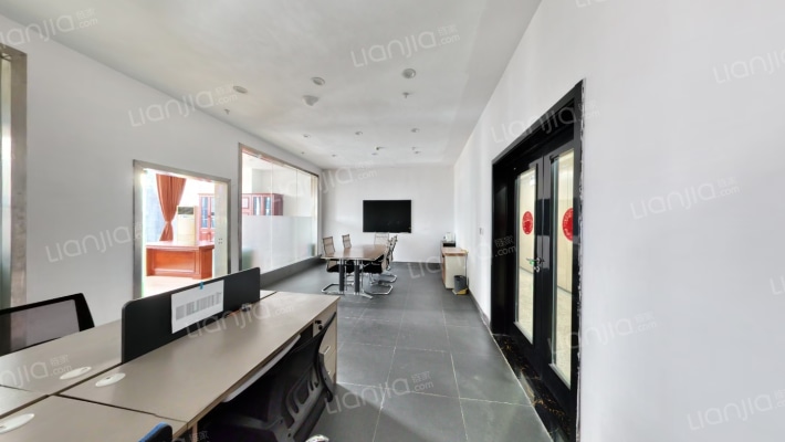 德福中心二手房实景图