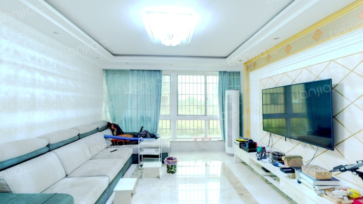 白云花苑二手房实景图