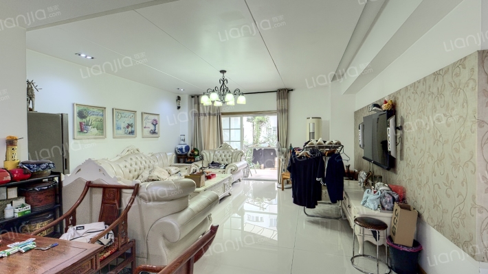 体育小区二手房实景图