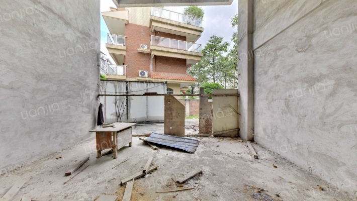 西南街第十六小区二手房实景图