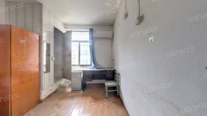 长江中路403号二手房实景图